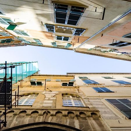 Apartamento Joivy Vibrant Open-Plan Apt For 6 In Historic Centre Génova Exterior foto