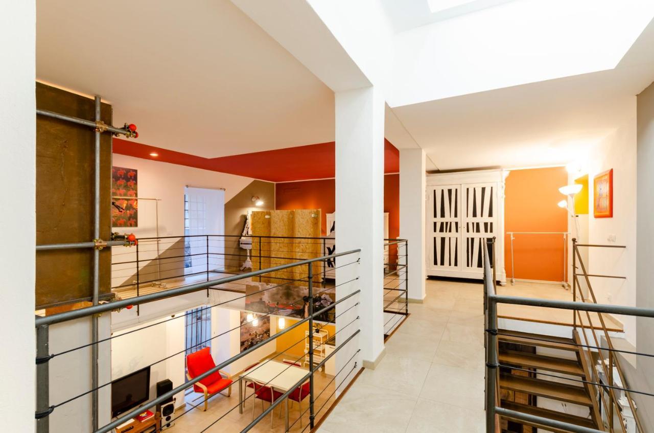 Apartamento Joivy Vibrant Open-Plan Apt For 6 In Historic Centre Génova Exterior foto
