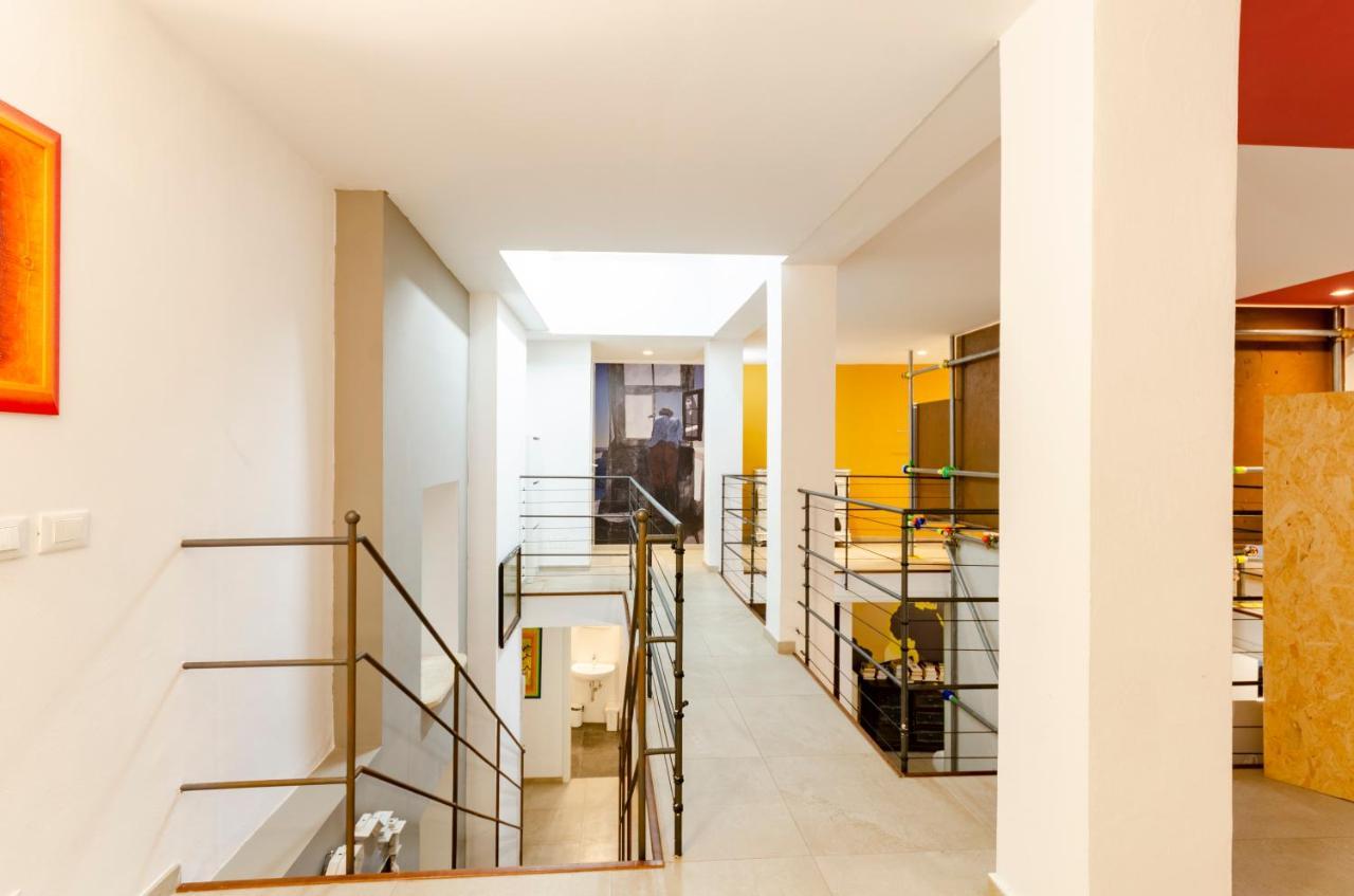 Apartamento Joivy Vibrant Open-Plan Apt For 6 In Historic Centre Génova Exterior foto